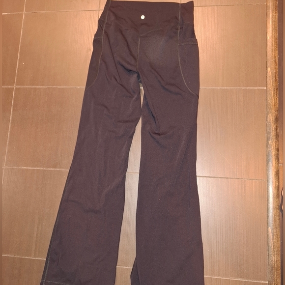 High Rise Yoga Pants - Picture 9 of 9